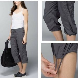 Lululemon Dance Studio Crop capri pants Grey size 12
